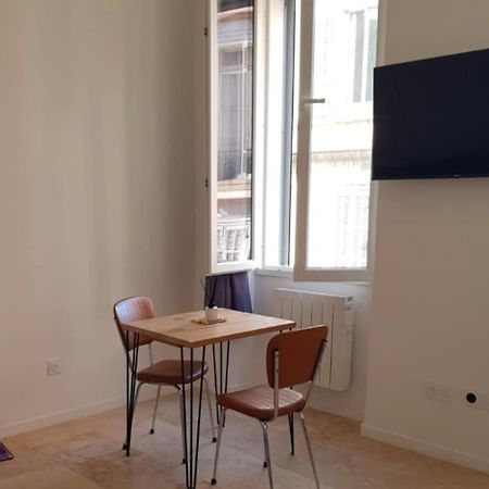 Central And Comfortable Studio, Near Train Station Marseille Ngoại thất bức ảnh