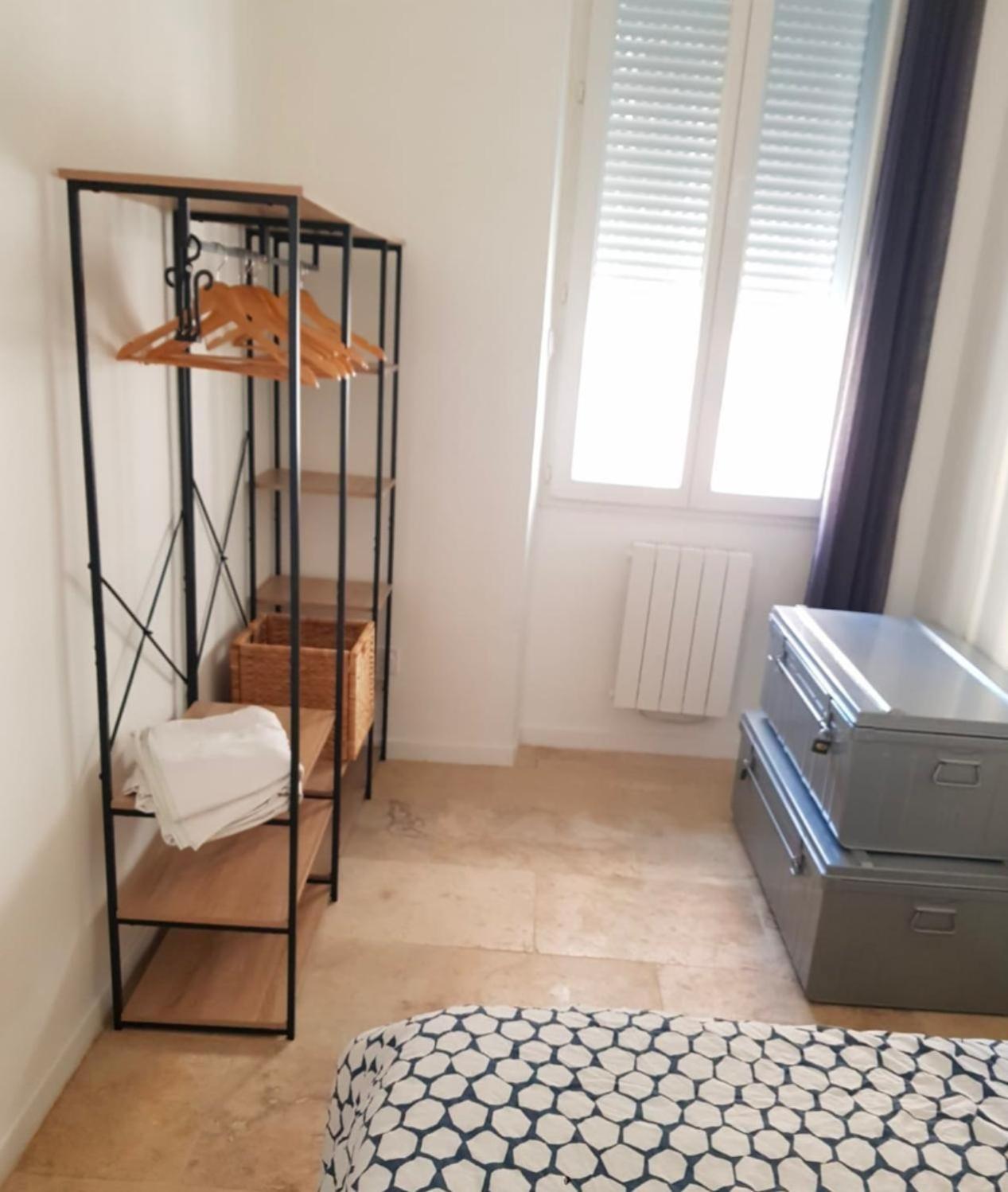 Central And Comfortable Studio, Near Train Station Marseille Ngoại thất bức ảnh