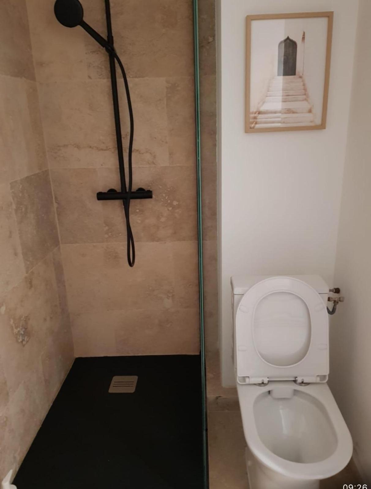 Central And Comfortable Studio, Near Train Station Marseille Ngoại thất bức ảnh